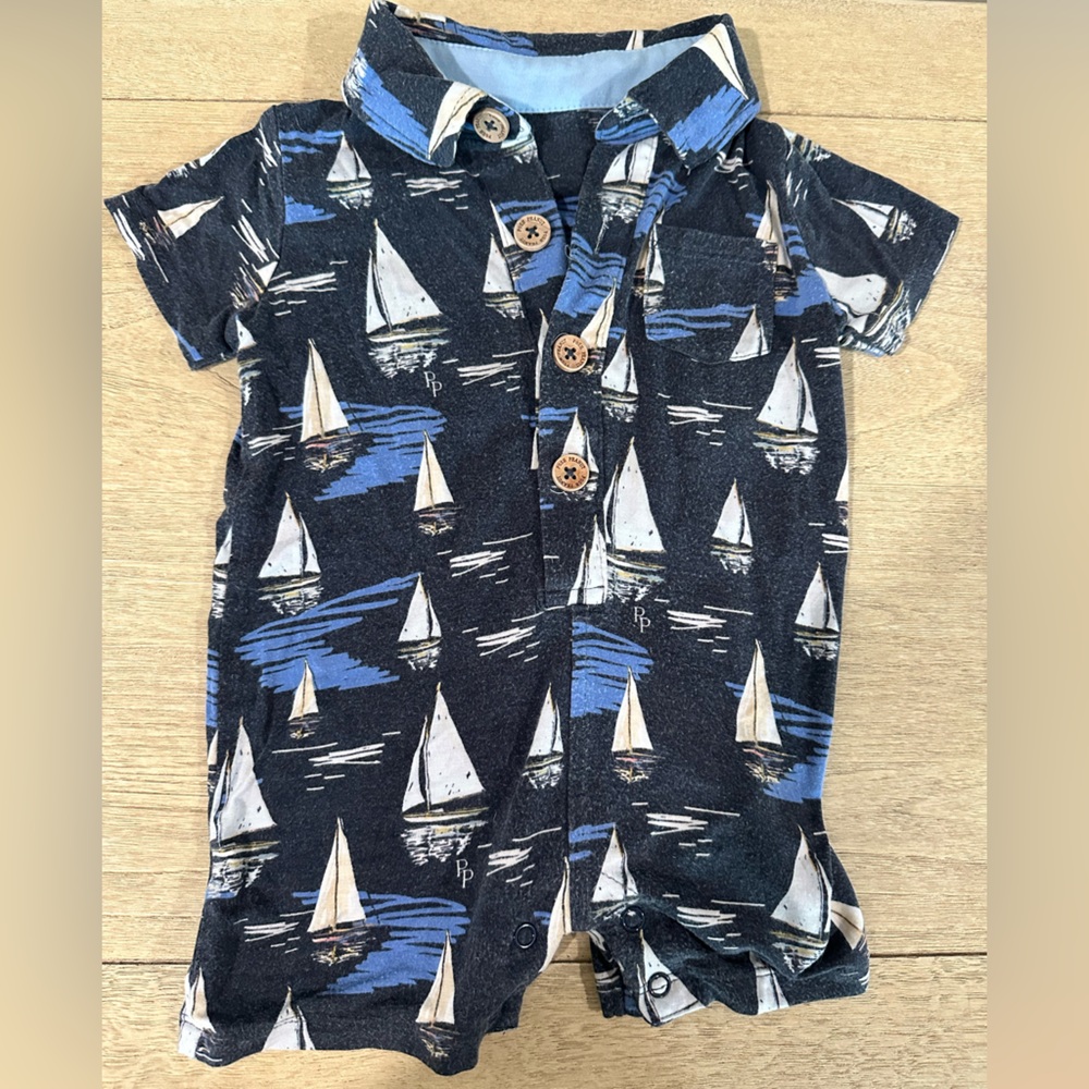 Posh Peanut super soft boys short sleeve onesie